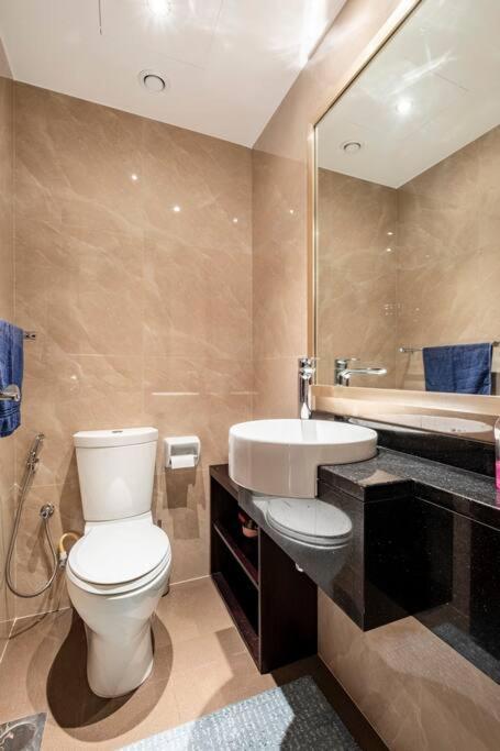 Spacious 1 Bed Huge Balcony Downtown Burj Khalifa Appartamento Dubai