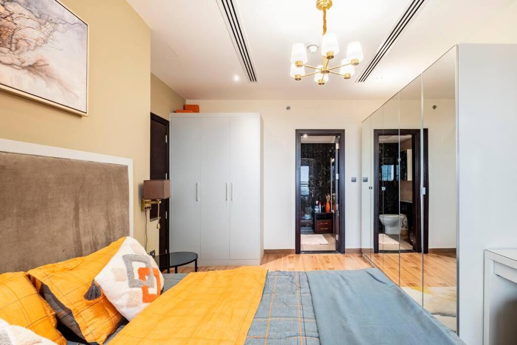 Spacious 1 Bed Huge Balcony Downtown Burj Khalifa Appartamento *